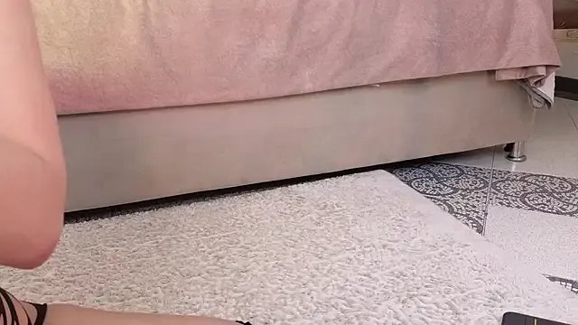 Freechat ahri_moon1 on StripChat