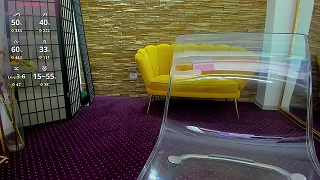 Freechat AishaRouhi on StripChat