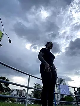 AlannaEvons on StripChat 