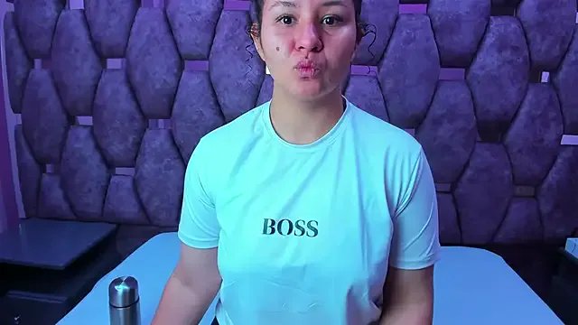 Freechat AlaSmith on StripChat