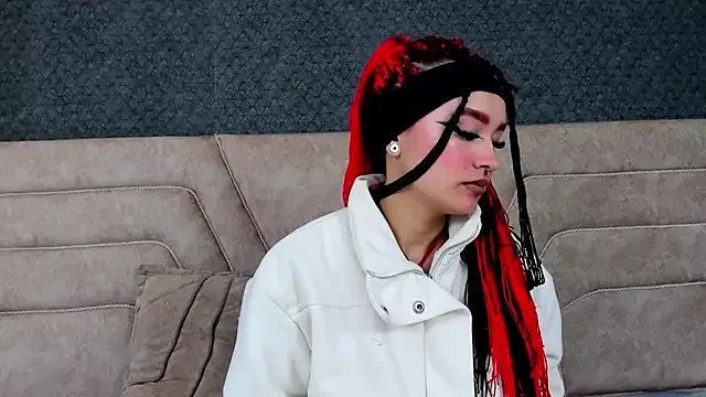 Freechat alice_foxred on StripChat