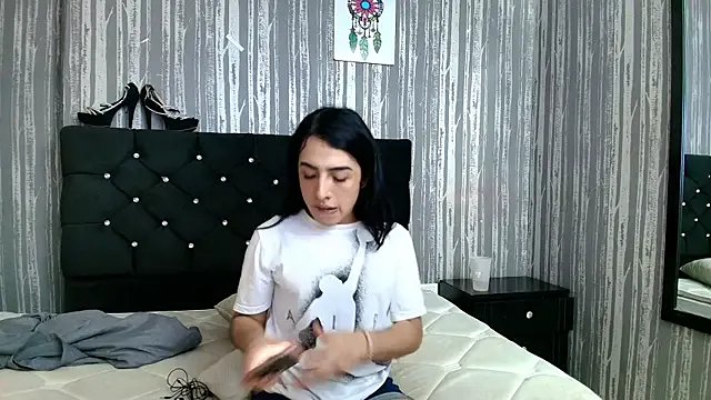 Freechat Alicee_Moonn on StripChat