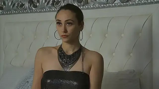 Private AliceMunro on StripChat