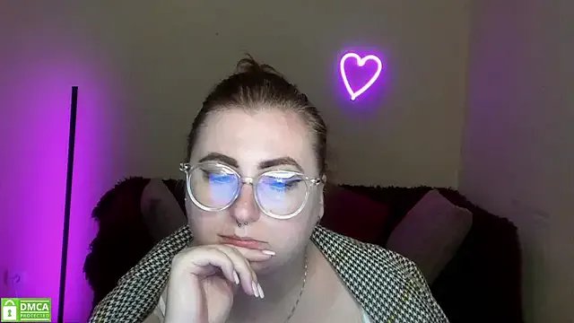 Freechat Alicia_love00 on StripChat