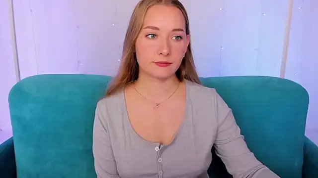 Freechat AlinaVice on StripChat