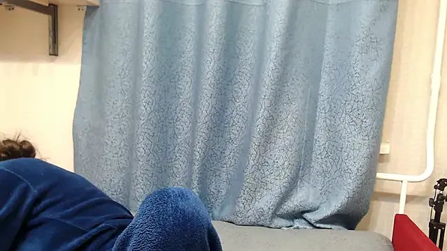 Freechat alisacucumber on StripChat