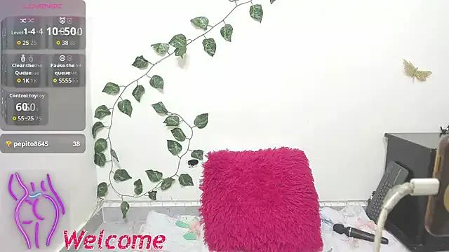 Freechat Alissamore3 on StripChat