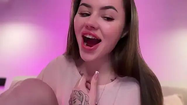 AlmaryKim —  all naked boddyyyyy ^^ 