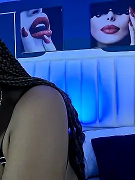 Freechat AngelaRoberts on StripChat