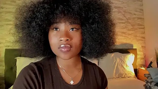 Anneth__M on StripChat 