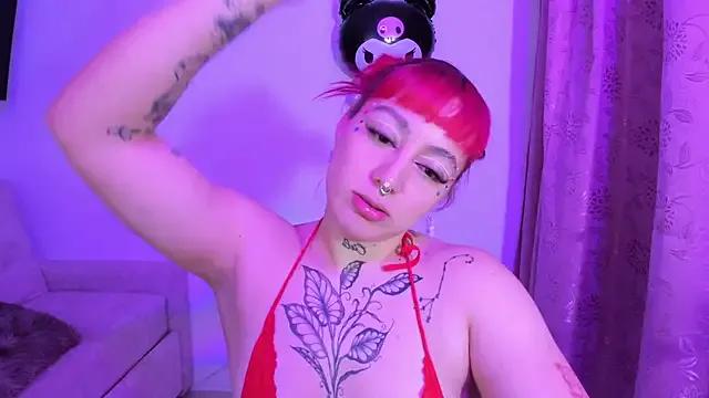 annika_taylor — saliva on titis