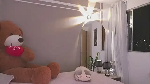 Private AnnyHizzle on StripChat