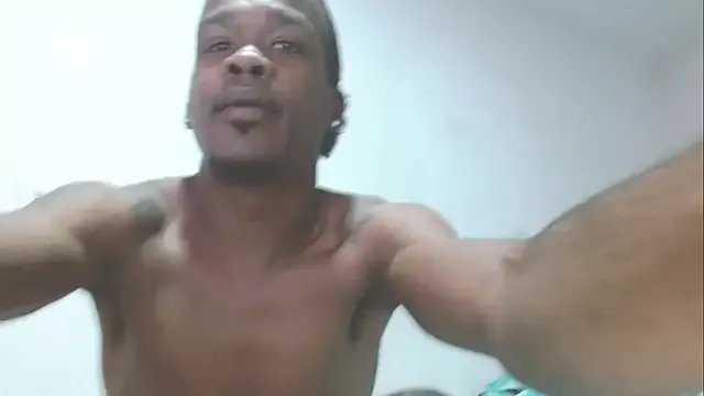 Freechat antonela-cris on StripChat