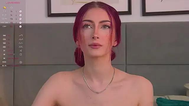 AnyaLobb on StripChat 