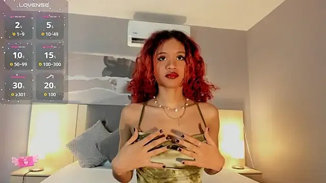 Freechat Aprillbrunette on StripChat