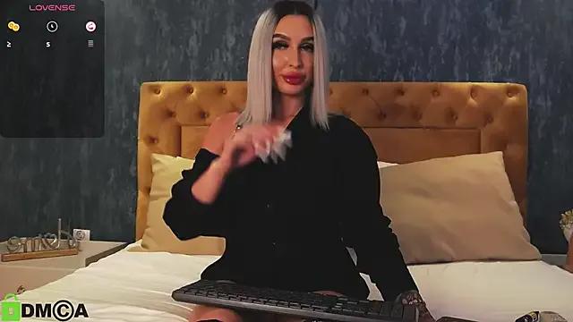 AriannaLure on StripChat 