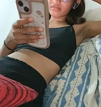 baby_jannat — pussy flash