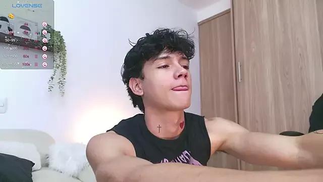 Freechat badboy_one_ on StripChat