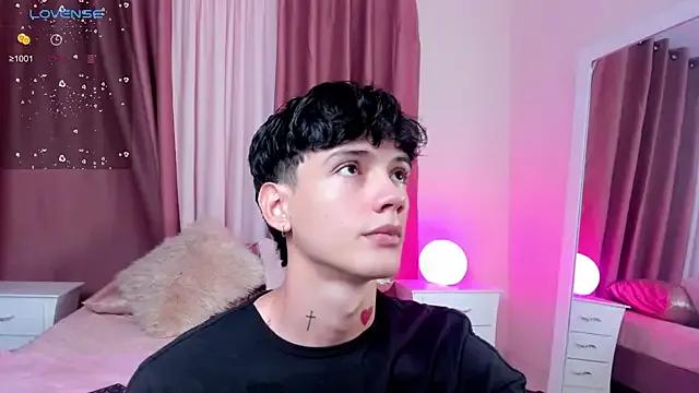 Freechat badboy_one_ on StripChat