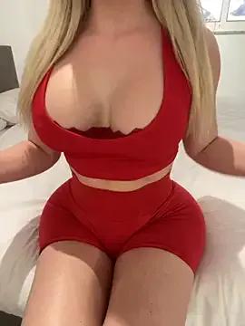 Barbieblondine — Jiggle ass