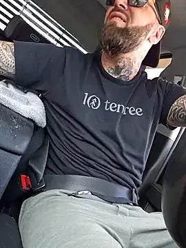 Freechat Beardedtattood on StripChat