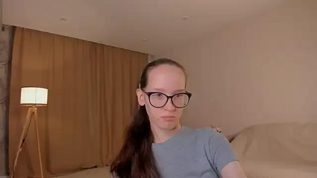 StripChat BettyBrowni is Freechat BettyBrowni — caressing thighs