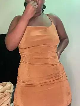 Freechat beverlyxxxx on StripChat