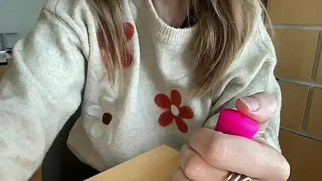 StripChat birbantee is Freechat birbantee — Freechat on StripChat