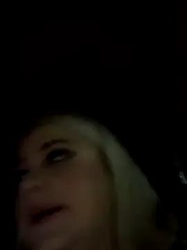 Freechat blairbella on StripChat