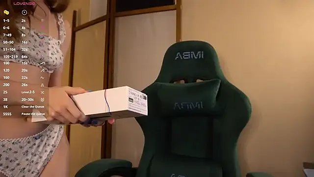 brendacom on StripChat