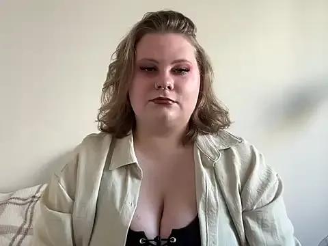 Freechat BriannaFlirty on StripChat