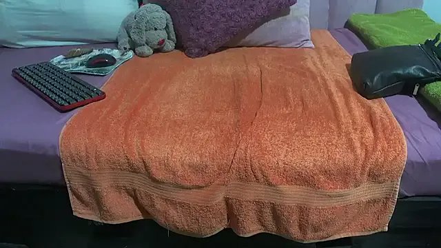 Freechat brownsugahxx on StripChat