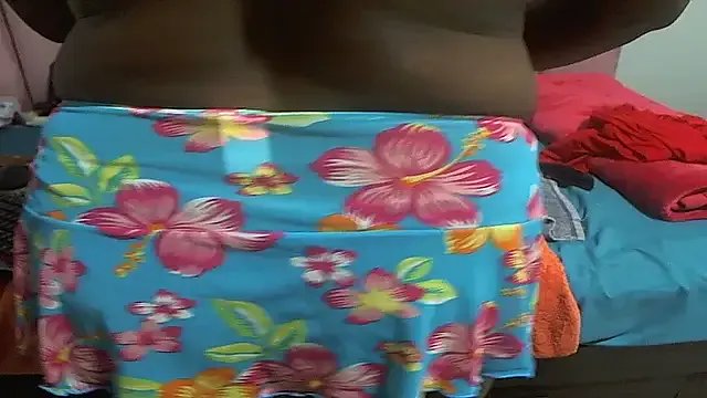 Freechat brownsugahxx on StripChat