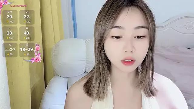 Freechat Caitlyn__ on StripChat