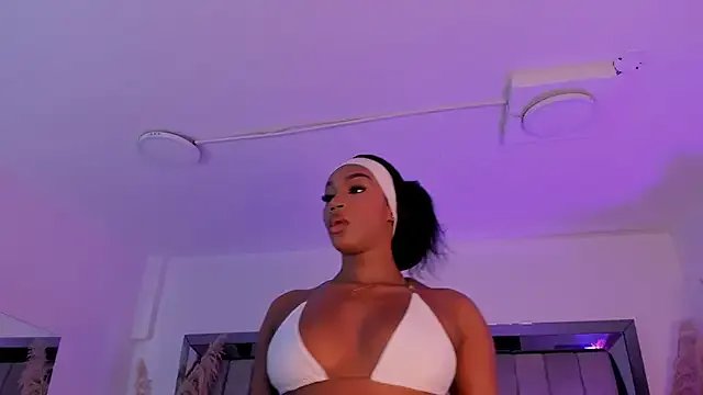 Freechat ChaynnaCooper on StripChat