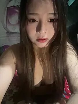 Freechat chenyu0308 on StripChat