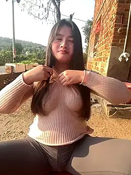 Freechat chenyu0308 on StripChat