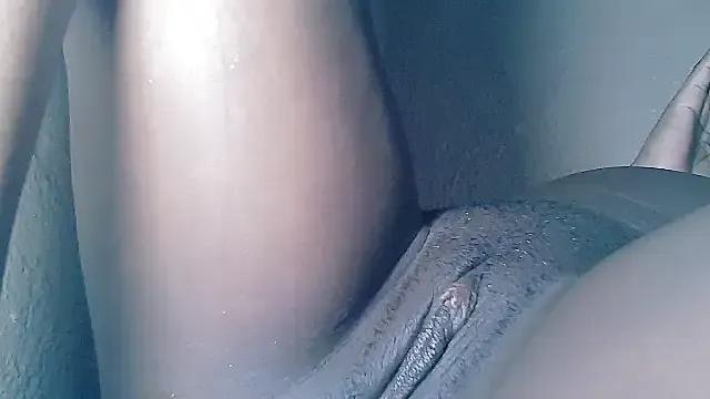 Freechat Chloe2001 on StripChat