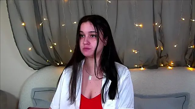 Freechat ChristinaMilton on StripChat