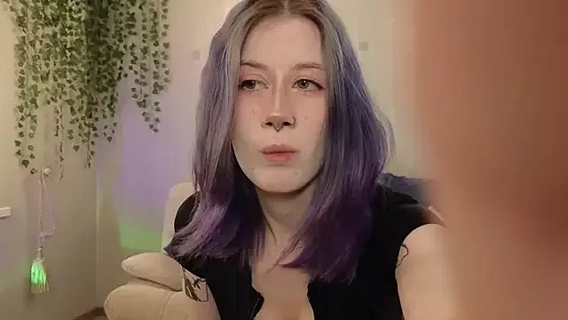 Freechat christy_memeow on StripChat