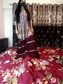 Freechat Cute-Bhavya on StripChat