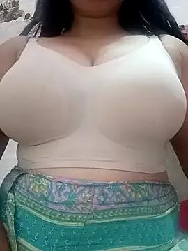 cute-mahek — Boobs show