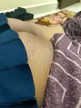 desisanaye_69 — Make.her happy