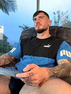 Private DimitriSullivan_ on StripChat