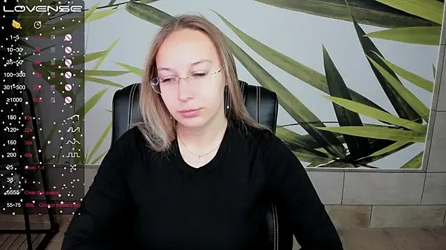 Freechat dina_sunshine on StripChat