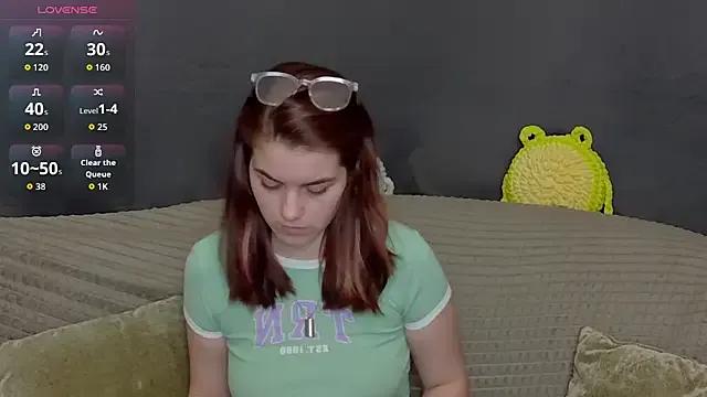 StripChat ElzaBlis is Freechat ElzaBlis — air kiss