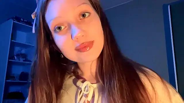 Freechat EmiIyKitty on StripChat