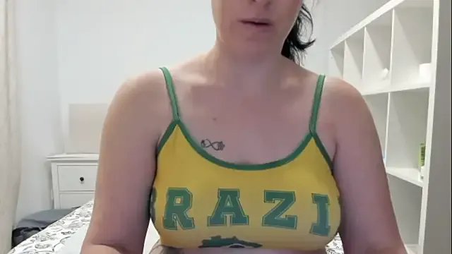 emmita69_ on StripChat 