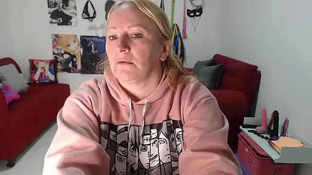 emperabigbootybigass on StripChat 