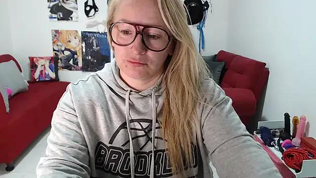 emperabigbootybigass on StripChat 